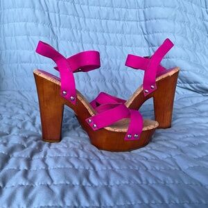Gianni Bini- Retro Glam- Fuschia-Platform-Worn 1x 7.5